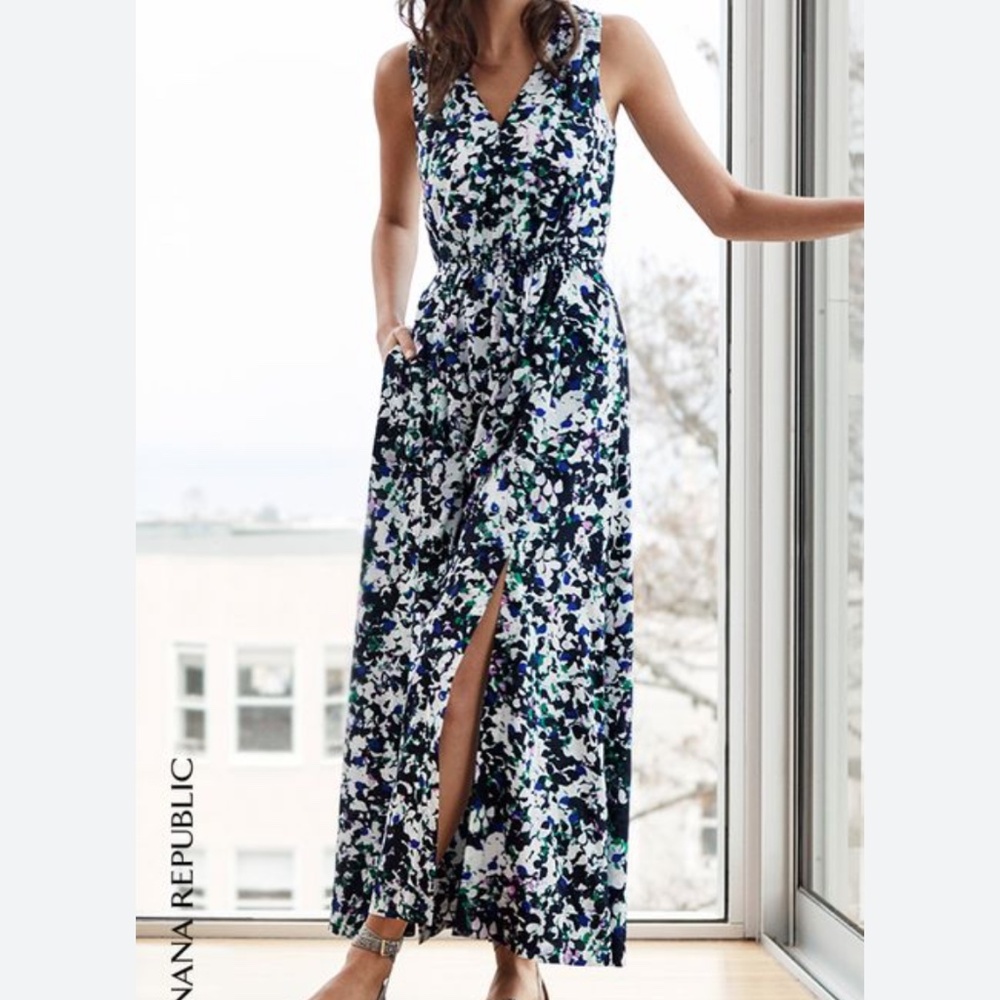 Banana Republic Mixed-Floral Maxi Dress!!! Size 12!!!💙